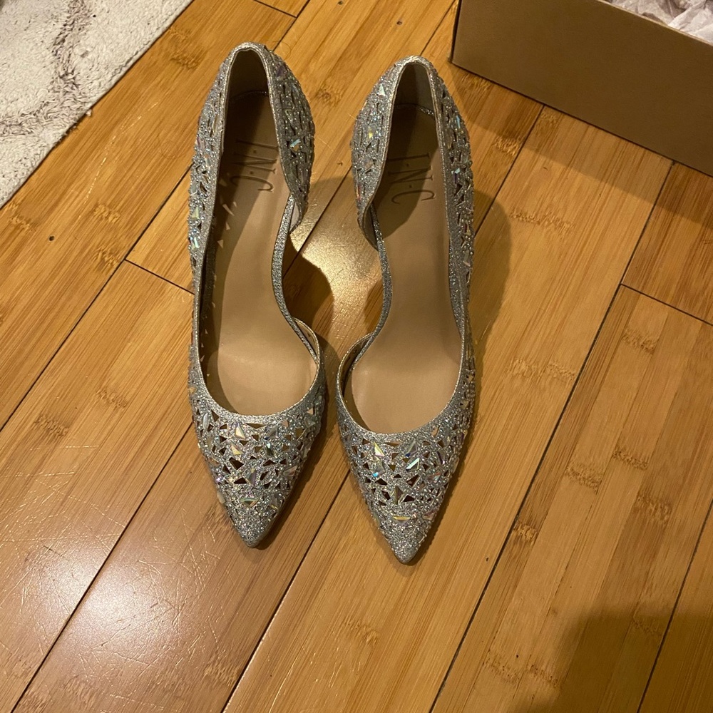 I.N.C Sequins Bridal Formal Pumps size 6.5M